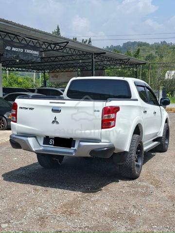 2018 Mitsubishi TRITON 2.4 VGT A/T PREMIUM MY2016 - 4