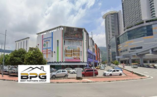 Farlim 2 adjoining Grd floor shom for Rent. 1