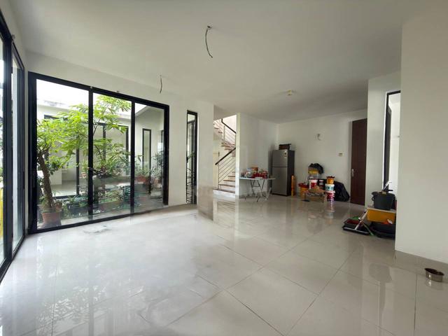2.5 Storey Semi Detached, Enclave Residence, Royal Golf Club Ipoh 1