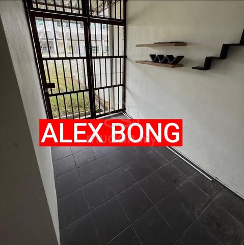 CORNER DOUBLE STOREY TERRACE SALE At TAMAN BERLIAN STABIL SAMARAHAN 4