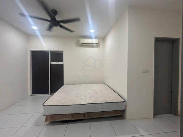 Townhouse Simfoni Perdana 1