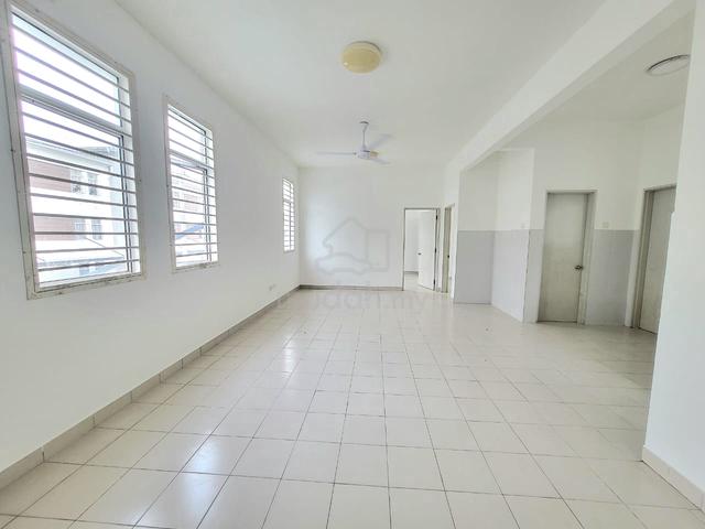 BELOW MARKET Dekat Sekolah Eristana Saujana Utama Sungai Buloh 1