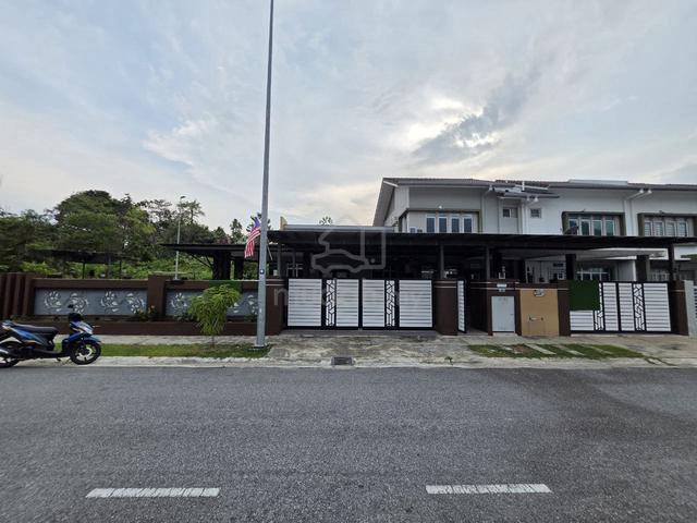 Corner Lot Cantik 1.5 Tingkat Di Dalam Proton City Tanjung Malim Perak 1