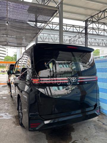2023 Toyota VOXY 2.0 S-G - 3