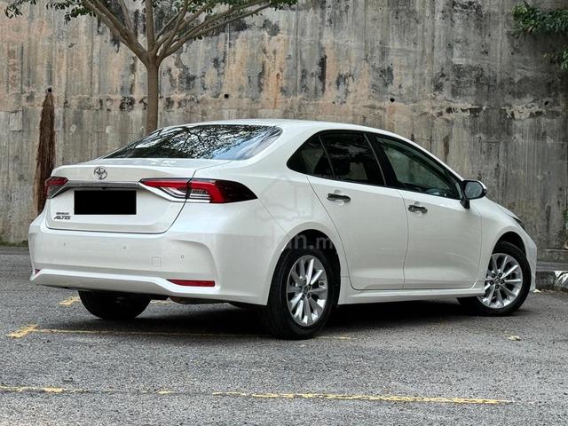 Toyota COROLLA ALTIS 1.8 E / REG YEAR 2020 - 4