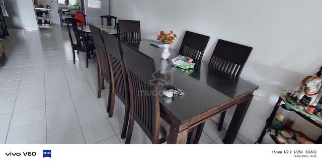 mahu jual meja dan almari - photo 2 of 3