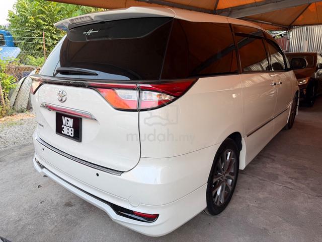 Toyota Estima 2.4 Aeras Premium Edition Keli Ori - 4