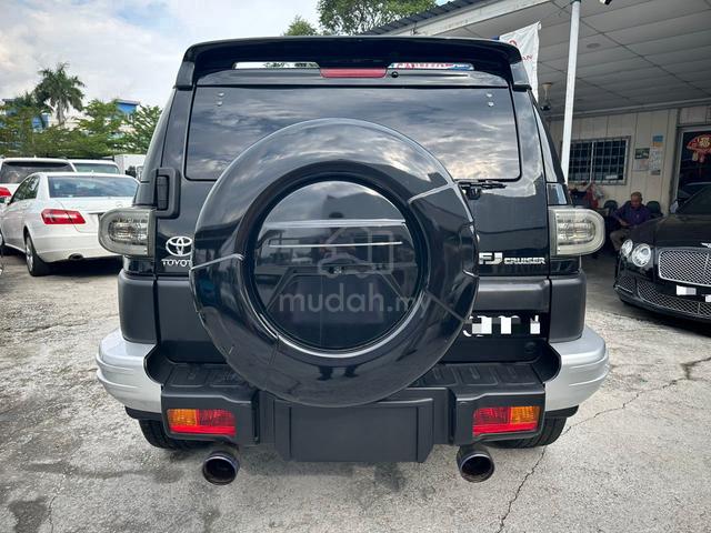 Toyota FJ 4.0 CRUISER Rear Diff Lock Boleh Loan - 4
