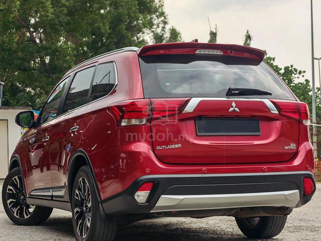 2018 Mitsubishi OUTLANDER 2.4 FACELIFT CAR KING - 3