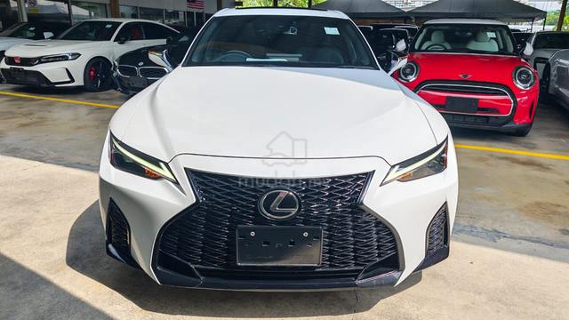 2022 Lexus IS300 2.0 F-SPORT (A) 8 YEARS WRNTY - 4