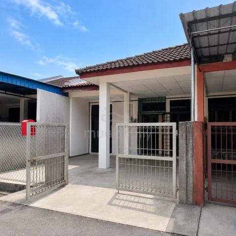 Taman Seruling Emas 🏡 Kejiranan Melayu | Booking 1000 | 3 bilik 1