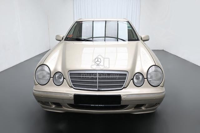 2001 Mercedes Benz E240 AVANTGARDE 2.6 (A) 1-OWNER - 2