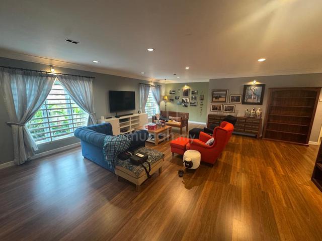 [ RENOVATED / CORNER UNIT ] 2sty Bungalow Seksyen 6, Pj For Sale 1