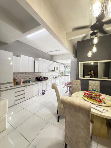Double Storey Taman Springhil POrt Dickson 1
