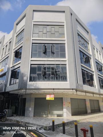 Ground floor shoplot in sri muda shah alam to rent 1
