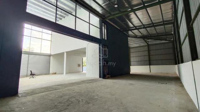 Vacant Semi-D Factory Taman Subang Perdana Shah Alam for Rent 1