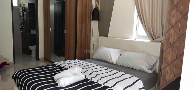 Mount austin taman daya master room 1
