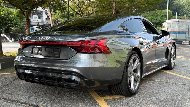 2023 Audi E-Tron Gt Quattro - 3