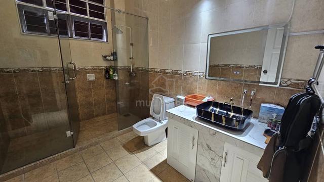 Bandar Puteri Puchong Semi-Detached House Available for Sale 1