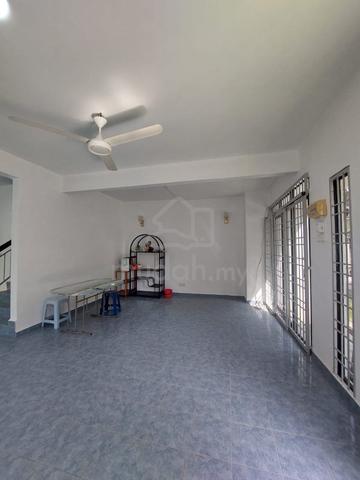 BM Alma Saujana Indah, Double Storey Semi-Detached, No facing House 1