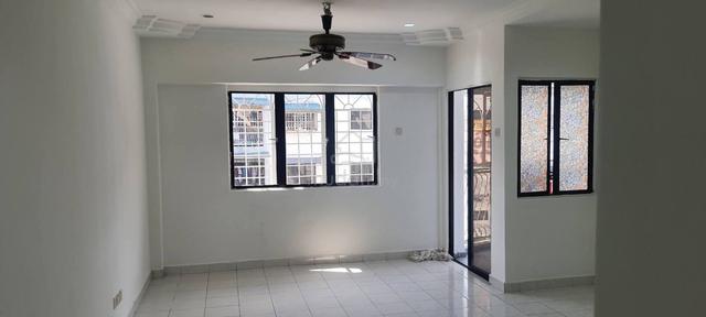 Taman Lembah Maju 600 Apartment 1