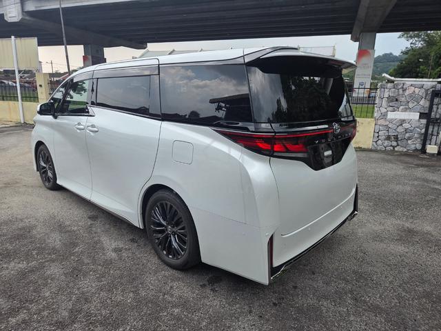 2024 Toyota Vellfire 2.4Z Premier Sunset Brown Int - 3