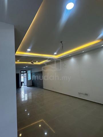 Bandar Layangkasa 2-storey 4bed 3bath / Lotus Eco Tropics / Kota Masai 1