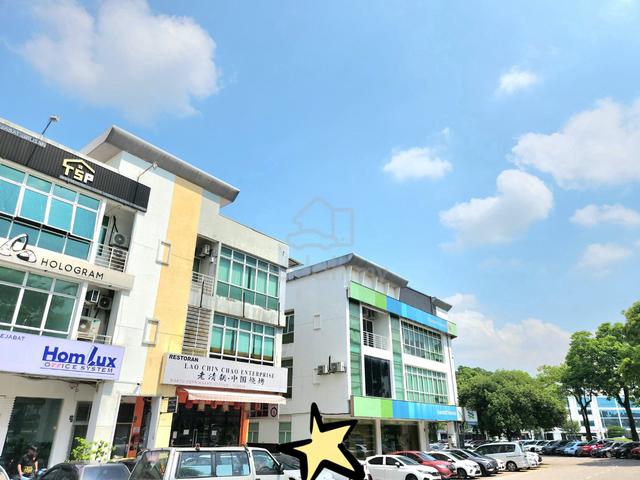 molek ponderosa Roi4.5% Main road permas johor jaya 1