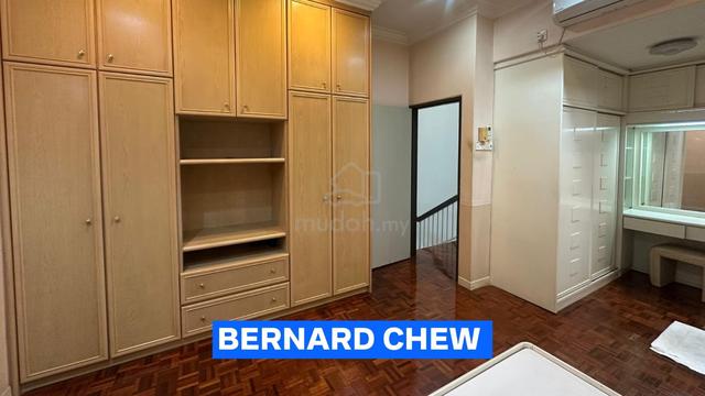[Good Condition] Islandglade 2 Storey House Sale Greenlane Georgetown 1