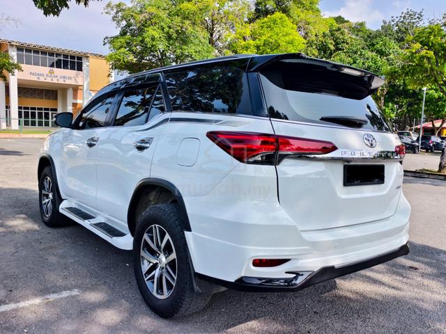2017 Toyota FORTUNER 2.7 SRZ 4X4 (A) - 4