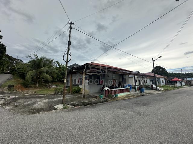 Kampung Alah Batu Lot House for sale 1