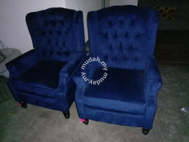 wing chair biru