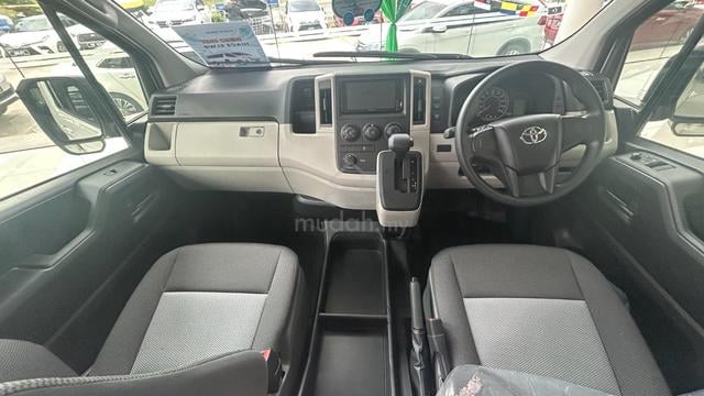 2026 Toyota HIACE 2.8 SLWB WINDOW VAN MY24 GDH321 - 2