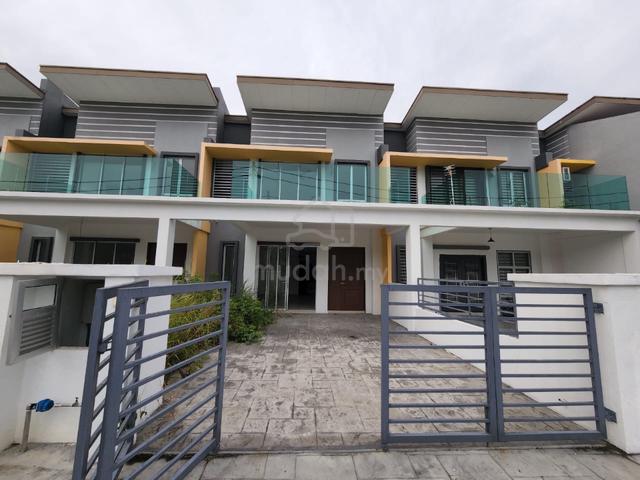 Taman Ixora 2 Salak Tinggi Sepang 1