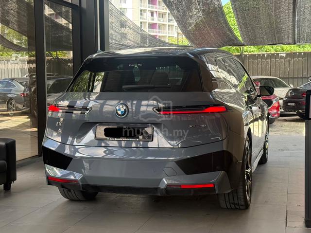 Under Warranty 2022 BMW IX XDRIVE40 - 5