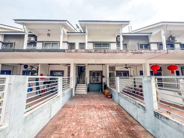 MURAH 🔥 FOR SALE: The Lake Residence, Jalan Putra Perdana, Puchong 1