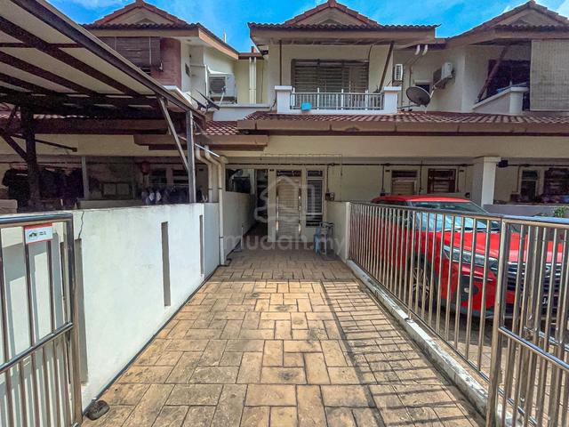 MURAH ! GROUND FLOOR TOWNHOUSE! @ Bayu Park Ville, Taman Balakong Jaya 1