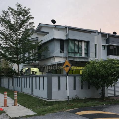 Taman Putra Impiana (Puchong) Corner Lot House For Sale! 1