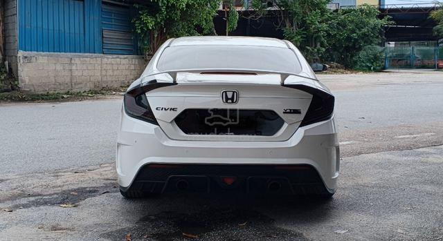 2019 Honda CIVIC 1.5 HATCHBACK (A) - 4