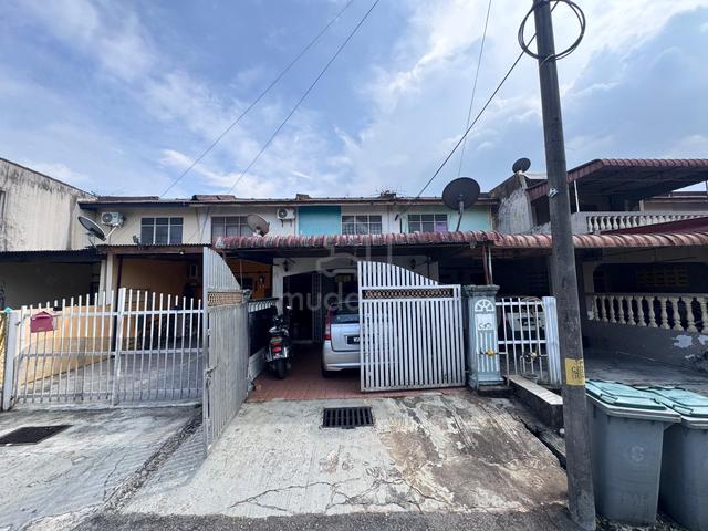 jalan pekaka taman perling 1