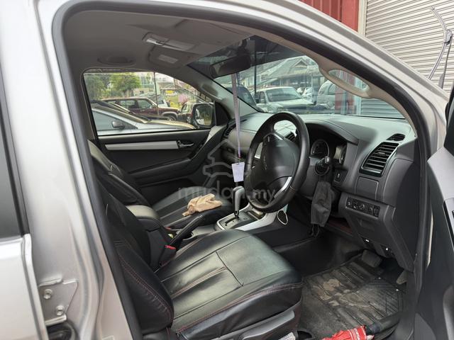 2020 Isuzu D-MAX PREMIUM 1.9L (A) - 3