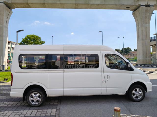 2019 Maxus V80 2.5 (M) Window Van 12 Seat - 4