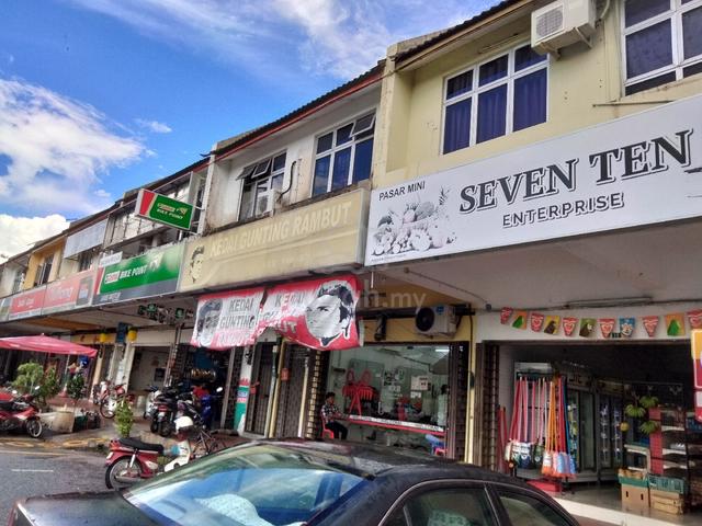 Double storey shop 1