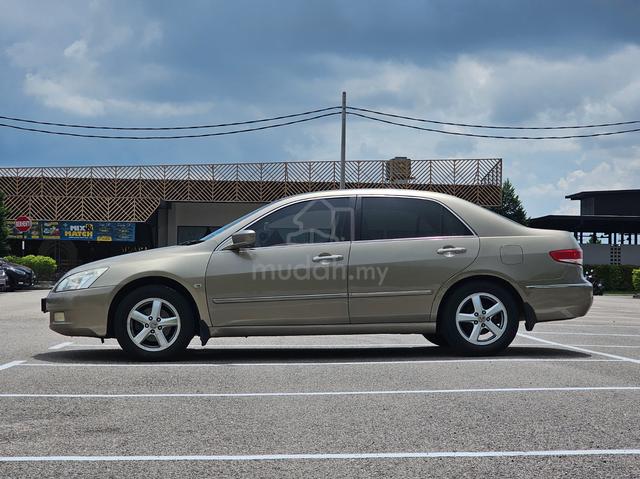 2004 Honda ACCORD 2.0 VTi (A) - 4