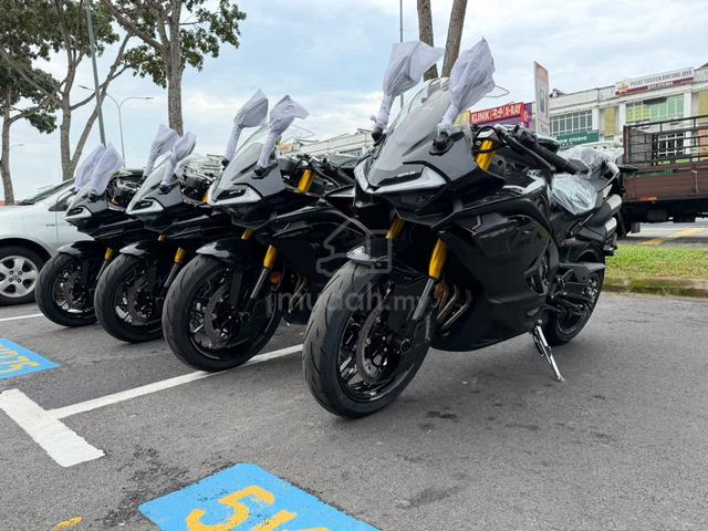 Carousel Image