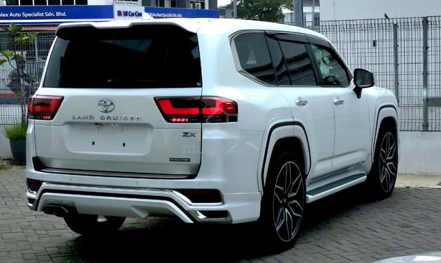 2023 Toyota LANDCRUISER 3.4 ZX FJA300W (A) - 2