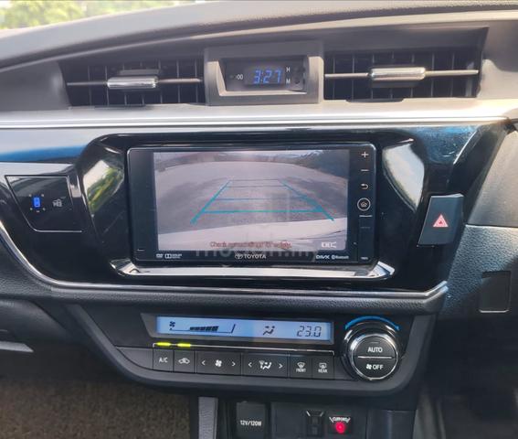 TOYOTA COROLLA ALTIS 1.8 G FACELIFT (a) FULL LOAN - 3