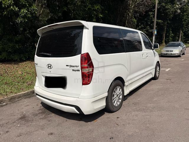 2011 Hyundai GRAND STAREX 2.5 ROYALE (A) - 2