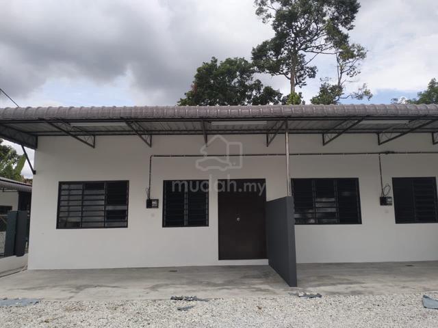 Lunas Single Storey House For Rent (with Big Land) 1