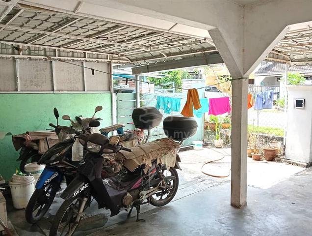 Taman bukit kempas, full loan, cash out, original unit 1